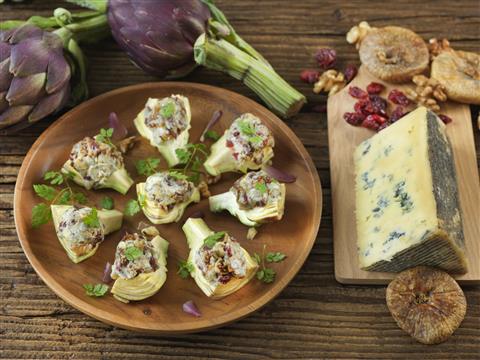 Apéritif à l'artichaut et au Cashel Blue